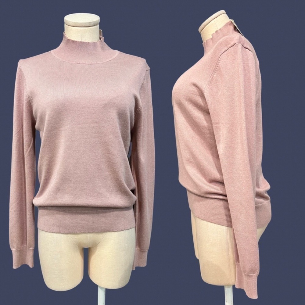 26 INTERNATIONAL lavender/pink long sleeve mock neck lightweight sweater